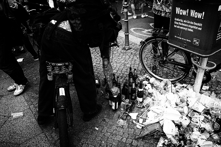© Bottles, Berlin 2011 by Fritsch
